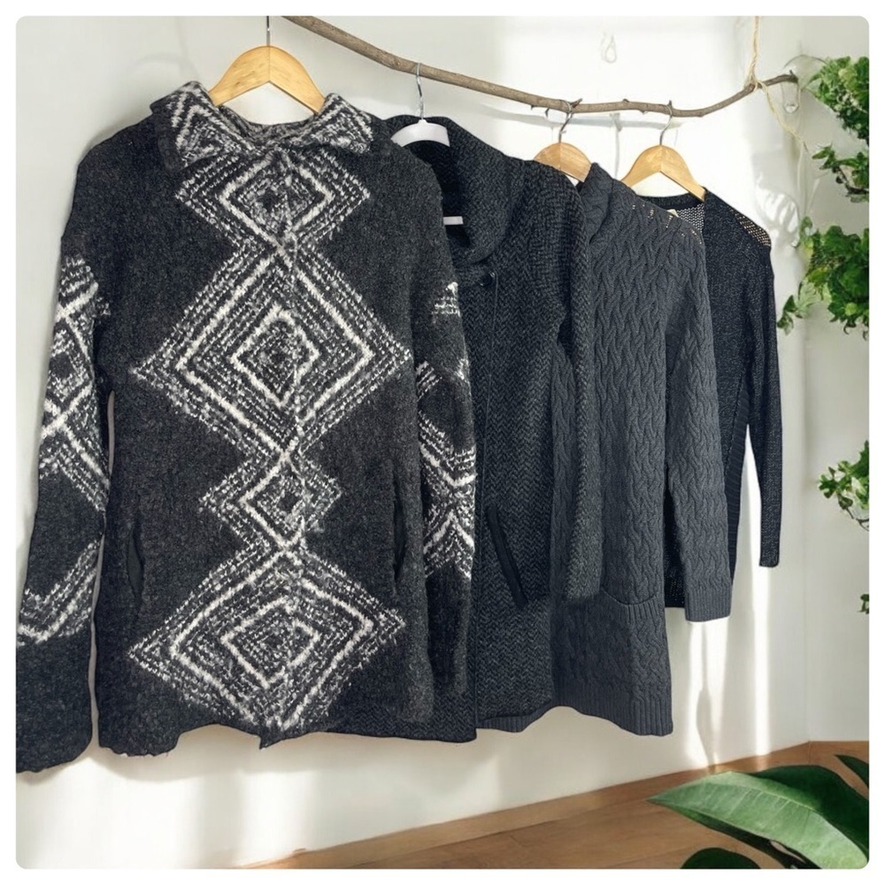 Gray and Black Bundle of 4 pieces  Cardigans and Tunic Size S